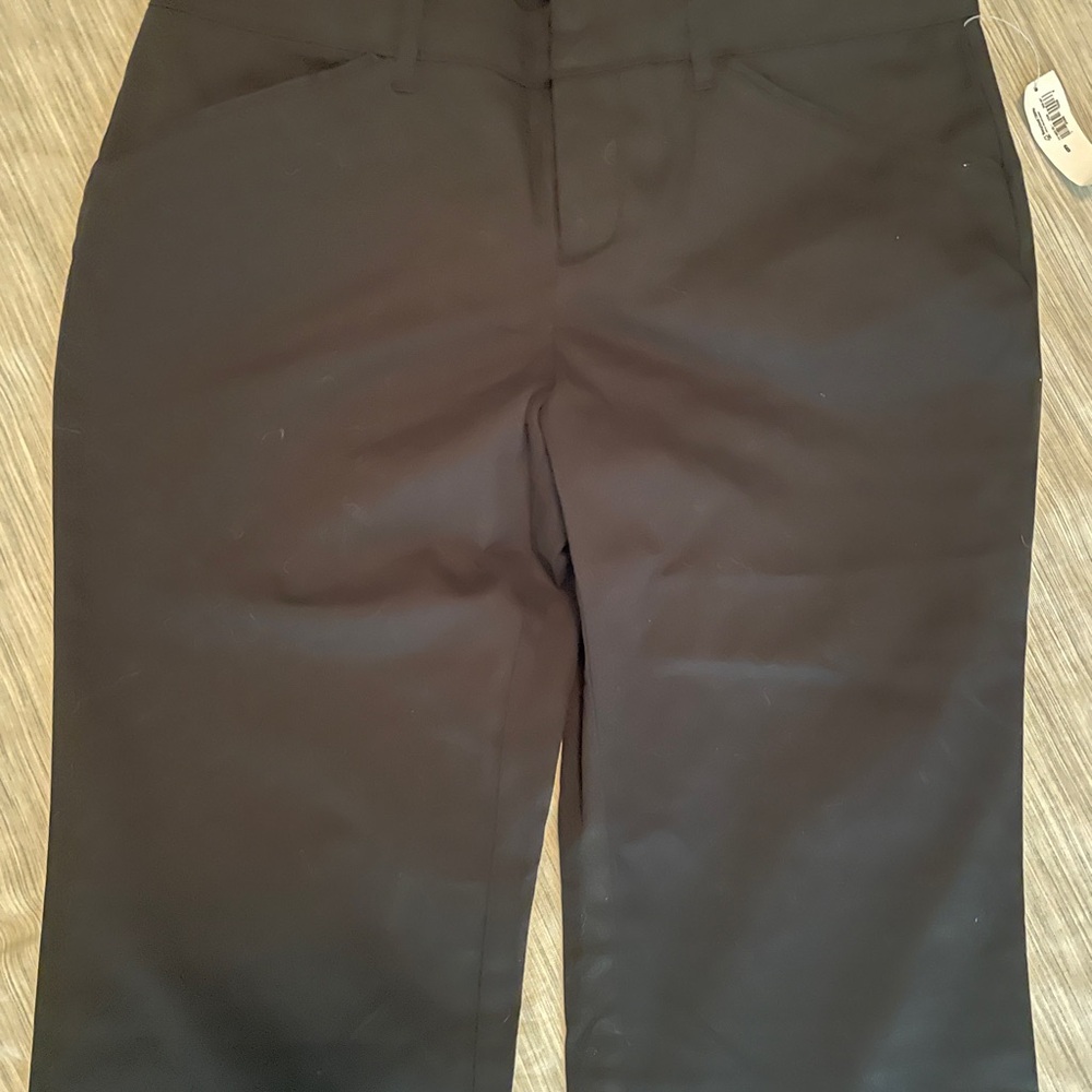 Old Navy Black Midrise Straight Pants Size 6 NWT!